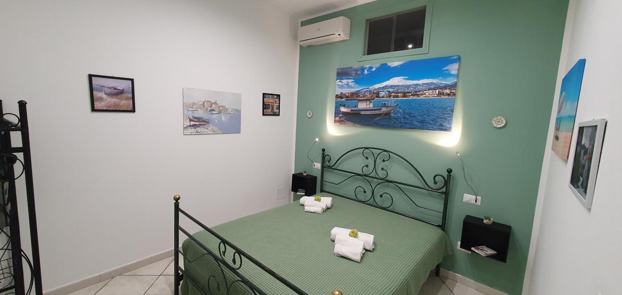 Tony & Doris Home Giardini Naxos Eksteriør billede