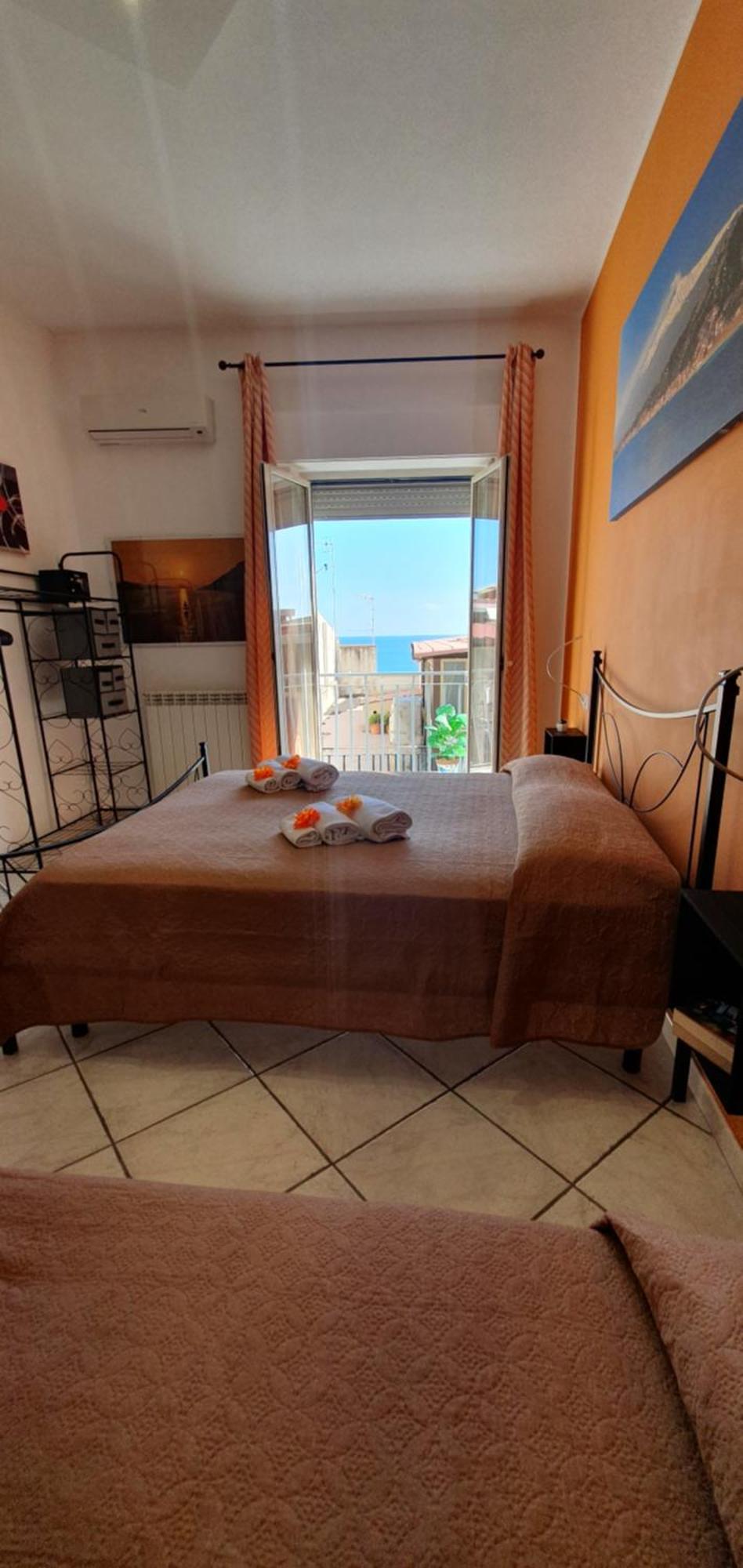 Tony & Doris Home Giardini Naxos Eksteriør billede